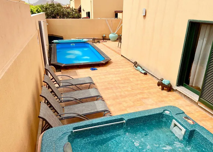 Villa- Sleep6- Private Pool And Hot Tub Villa Corralejo