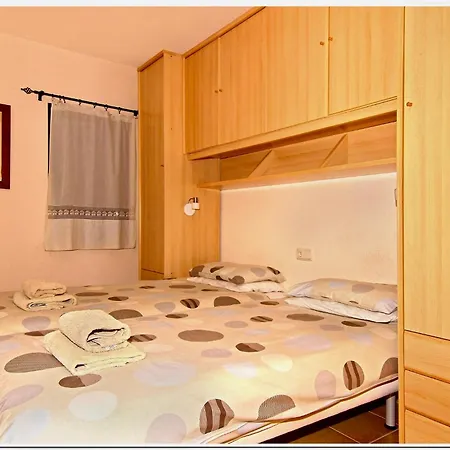 Villa- Sleep6- Private Pool And Hot Tub * Corralejo